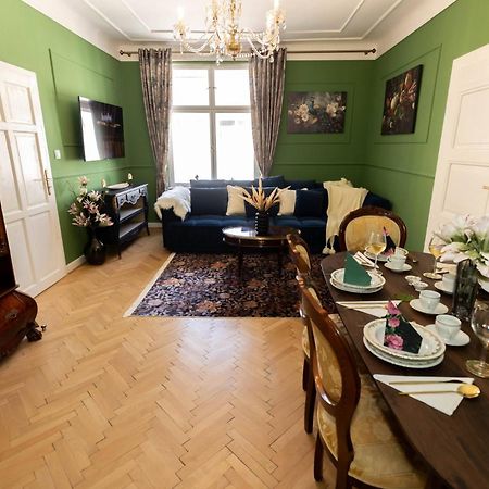 New, Stylish And Spacious Apartment Μπρατισλάβα Εξωτερικό φωτογραφία