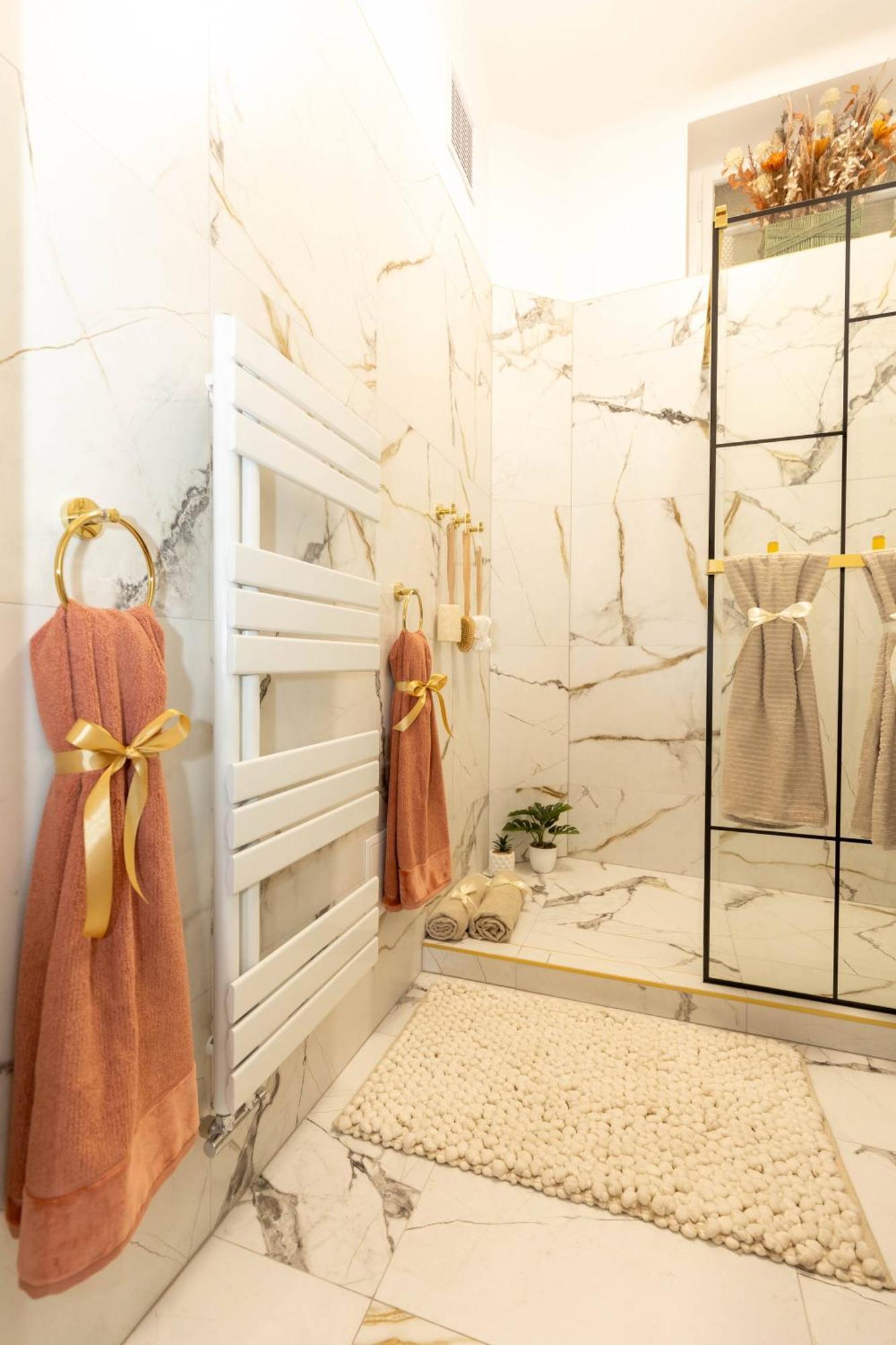 New, Stylish And Spacious Apartment Μπρατισλάβα Εξωτερικό φωτογραφία