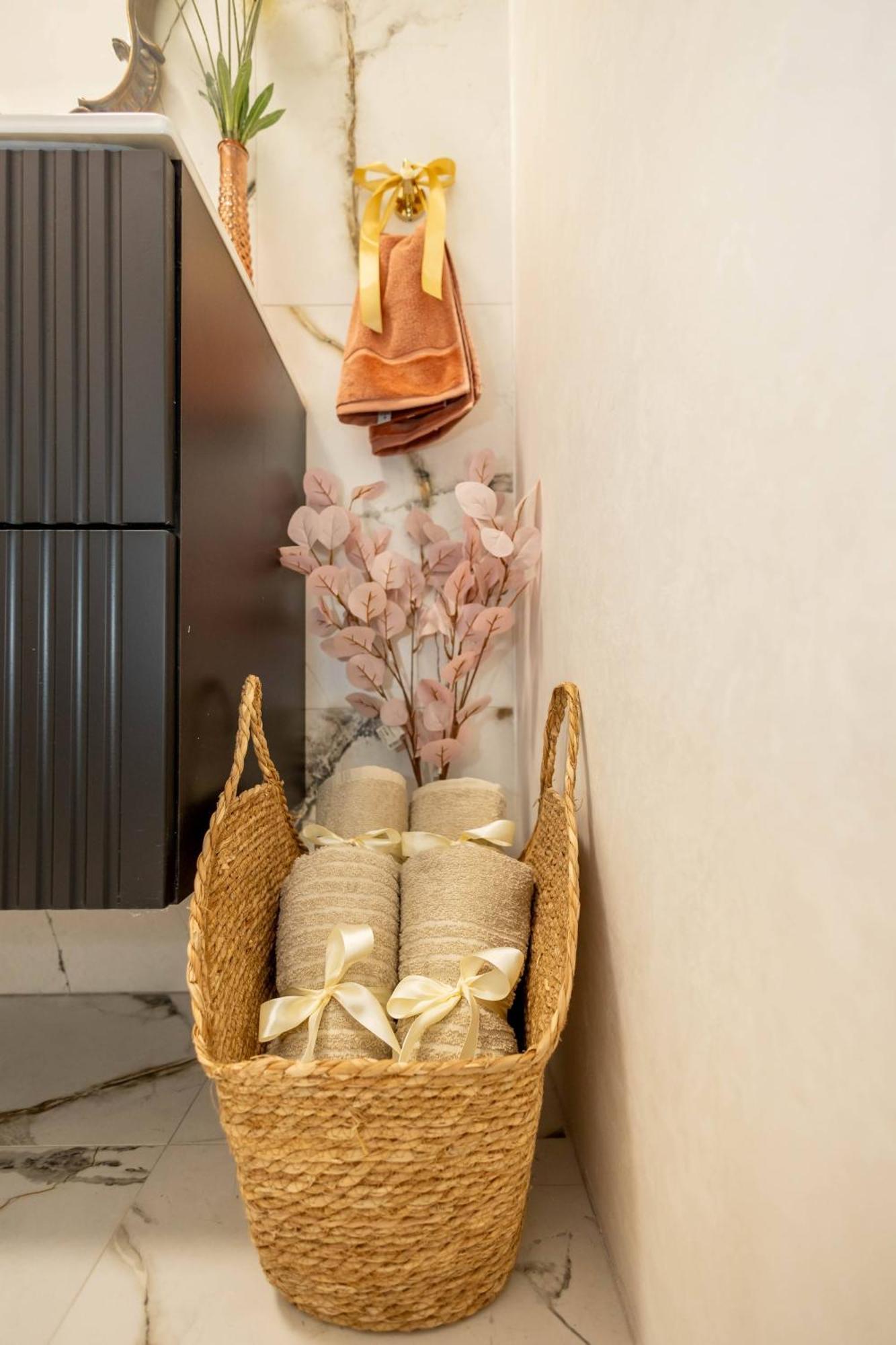 New, Stylish And Spacious Apartment Μπρατισλάβα Εξωτερικό φωτογραφία